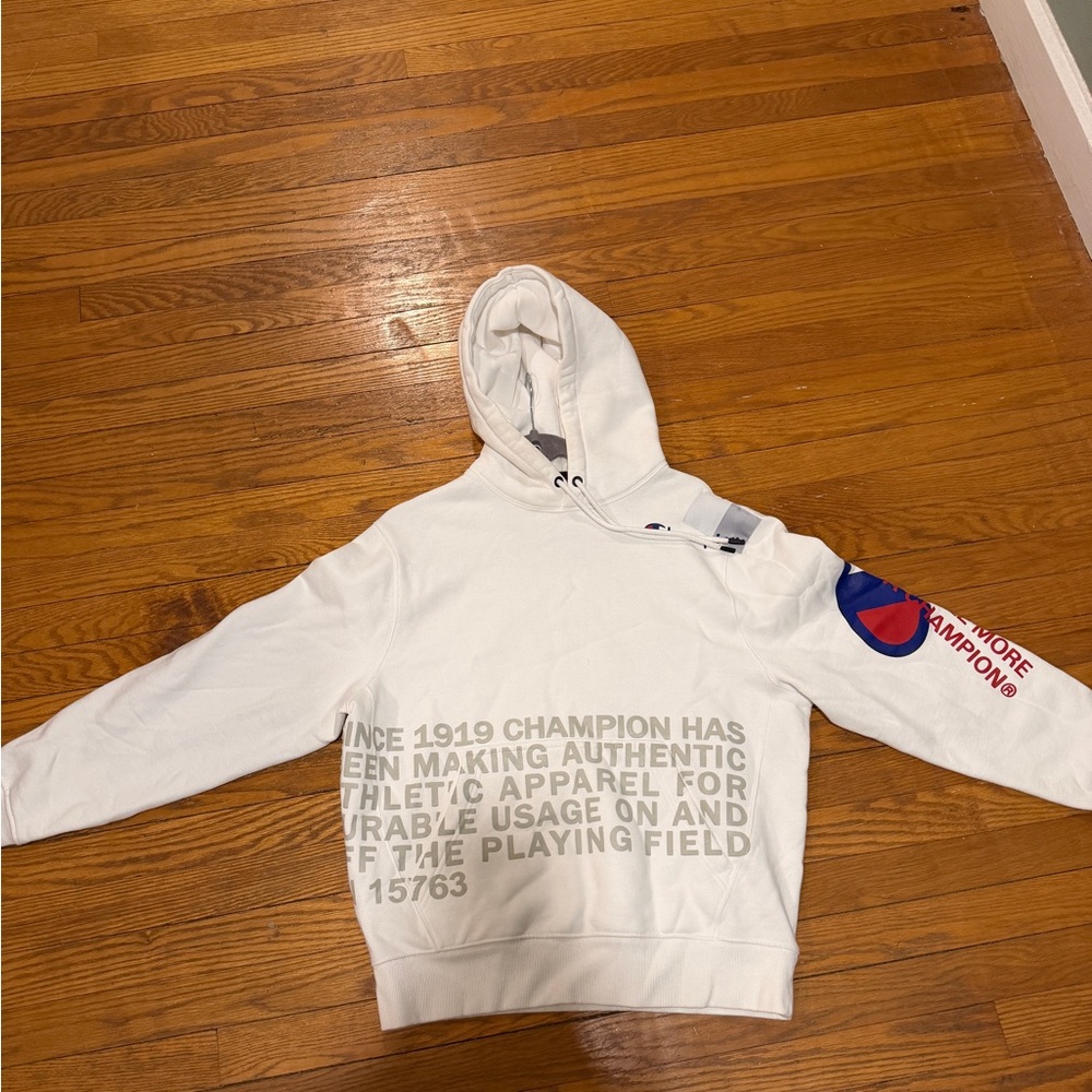 Champion White Logo Hoodie | Size M | Graphic Print Pullover Sweats